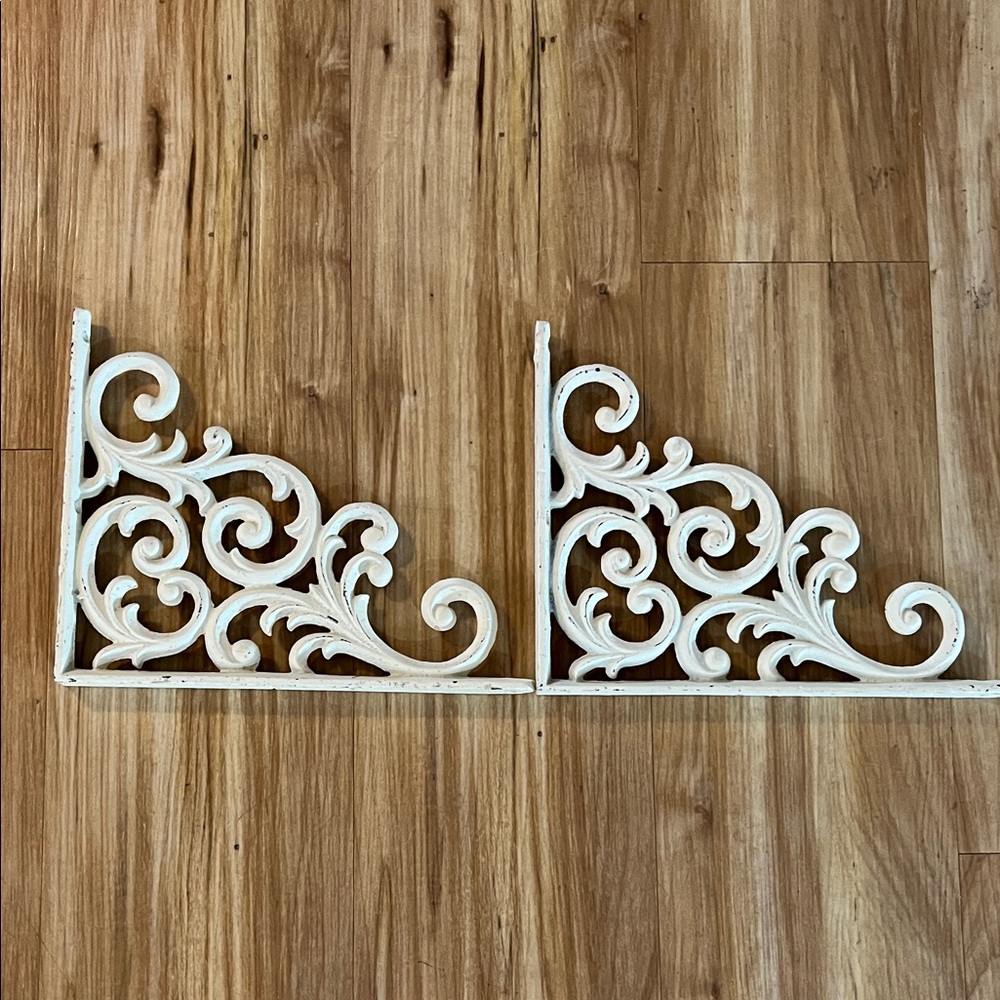 Elegant Metal Cream Wall Decor Brackets